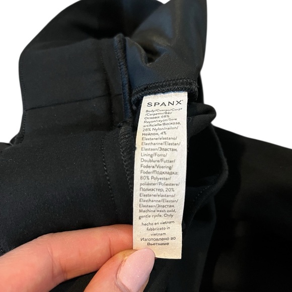SPANX Perfect Pant Split Hem Black Wide Leg Women's Pants Size XS - Picture 3 of 6
